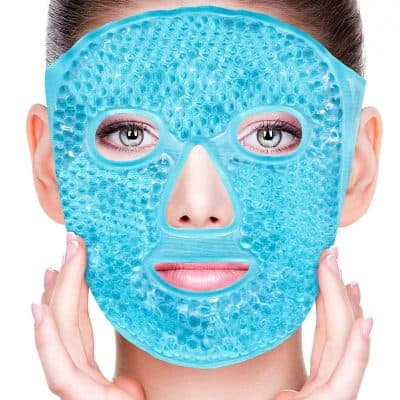 Cooling gel eye mask for skincare and relaxation, hydrating and soothing, perfect for puffiness and dark circles, ideal for facial care routines.