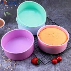 Silicone cake molds in pastel colors for baking and dessert decoration, Monalisa Store bakery supplies, heat-resistant versatile silicone baking molds, ideal for cakes, mousse, and more, premium quality baking accessories for professional and home use.