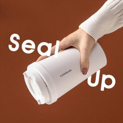 Less than 200 characters: Portable lock box for secure storage, perfect for personal and medical items, ideal for clinics, pharmacies, and healthcare facilities, ensuring safety and organization.