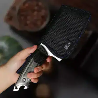 Microfiber cleaning cloth for glasses in black with hook loop attachment for easy storage and cleaning, ideal for optometry and eyewear care.