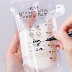Breast milk storage bag with measurement markings, used for safe milk storage and handling, ideal for new mothers and breastfeeding moms.