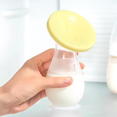 Silicone breast pump for milk collection at Monalisa Store, offering high-quality, comfortable, and efficient breast milk extraction solutions for new mothers.