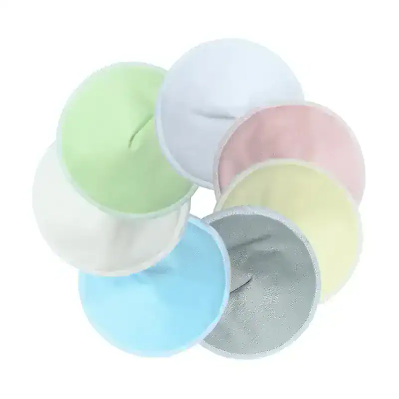 Brightly colored contact lens cases in pastel shades for safe and stylish storage at Monalisa Store. Perfect for keeping your contact lenses organized and protected.