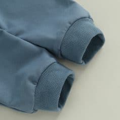 Comfortable blue sweatshirt cuffs, perfect for cozy fashion or sportswear, designed for a relaxed fit and durability.