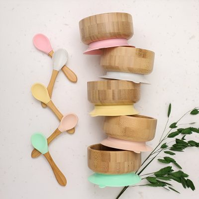 Wooden bowls with pastel silicone baby spoons, eco-friendly baby feeding set, natural bamboo tableware, baby silicone utensils, Montessori-inspired baby dishware, Monalisa Store.