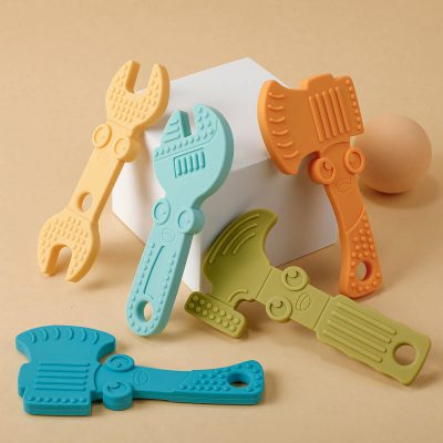 Wrench and hammer toy set in pastel colors for children, safe and durable plastic construction, perfect for pretend play and early childhood development, Monalisa Store opt.