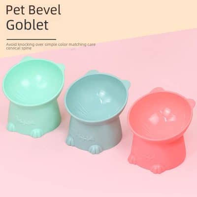 Pet beagle goblet in pastel colors, fun and functional pet bowl for cats and small dogs, perfect for feeding or water.