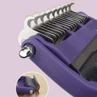 Hanging Haircutting Razor Holder, professional salon tool organizer for barber shops and salons.