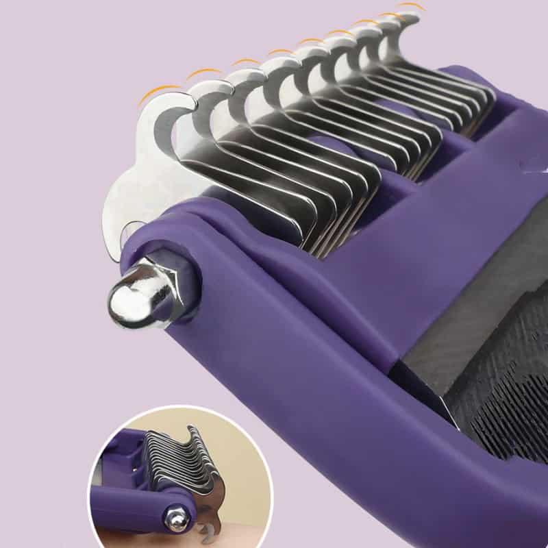 Hanging Haircutting Razor Holder, professional salon tool organizer for barber shops and salons.
