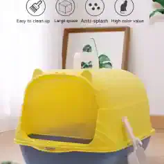 Colorful cat litter box with flip lid, large enclosed space, anti-splash design, easy to clean, and high-quality material for pet hygiene and sanitation.