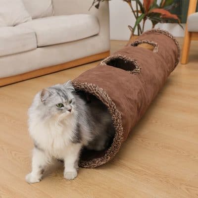 Comfy cat tunnel toy for indoor cats, soft plush material perfect for playful and relaxing moments. Ideal for cat entertainment and enrichment at home.