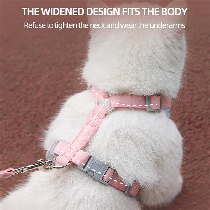 Pink dog harness with adjustable straps ideal for small to medium pets for comfortable and secure fit. Perfect for outdoor walks and training.
