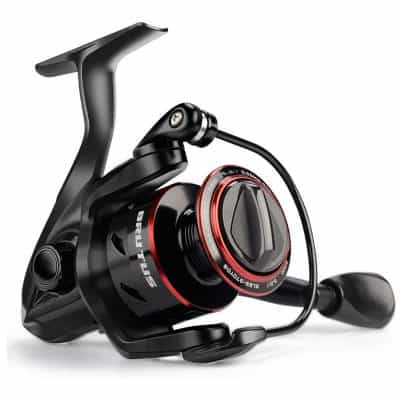 High-quality fishing reel with smooth operation, durable design, and ergonomic handle, perfect for freshwater and saltwater fishing enthusiasts. Suitable for baitcasting and spinning techniques.