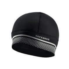 Soft black cycling beanie with breathable fabric, reflective stripe, and ROCKBROS logo, ideal for outdoor sports and cold weather protection. Perfect for cycling, running, or outdoor activities.