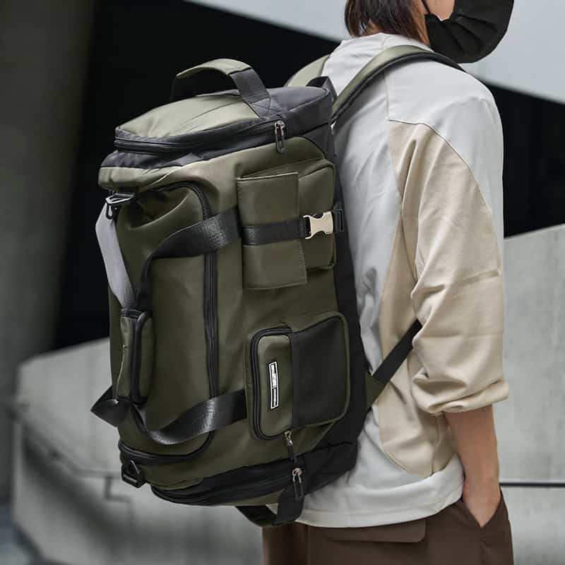Travel backpack with multiple compartments, suitable for outdoor adventures and commuting.