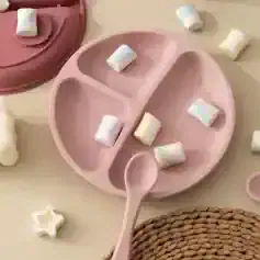 Marshmallow snack tray with pastel colors, divided compartments, and a matching spoon on a soft beige background, perfect for cute dessert presentation or snack organizing.