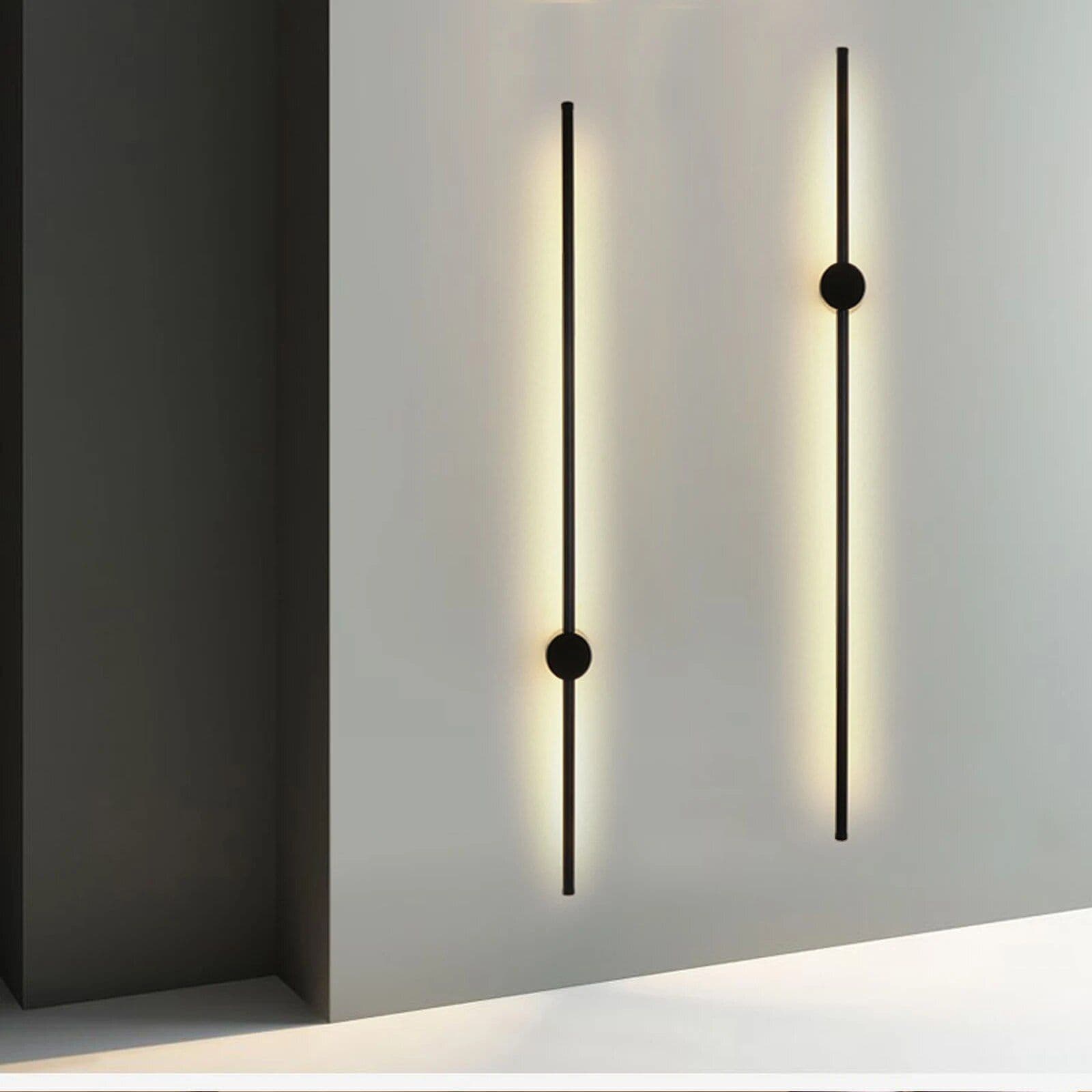 Sleek Modern LED Wall Sconce - Image 4