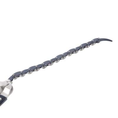 High-quality precision saw chain for professional and industrial use, durable and sharp for efficient cutting and woodworking. Ideal for chainsaws, forestry, and logging.