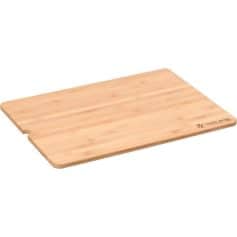 Natural bamboo cutting board for kitchen use, durable and eco-friendly food preparation surface. Perfect for chopping vegetables, fruits, and meats with a stylish, sturdy design.