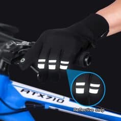Highly visible black cycling gloves with reflective strips for safety during night rides. Comfortable and durable, perfect for outdoor biking enthusiasts.