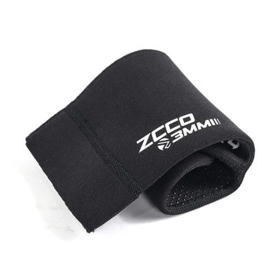 High-quality black ZICCO 3mm compression arm sleeve for sports and fitness. Ideal for enhancing performance, providing support, and preventing injuries during physical activities.