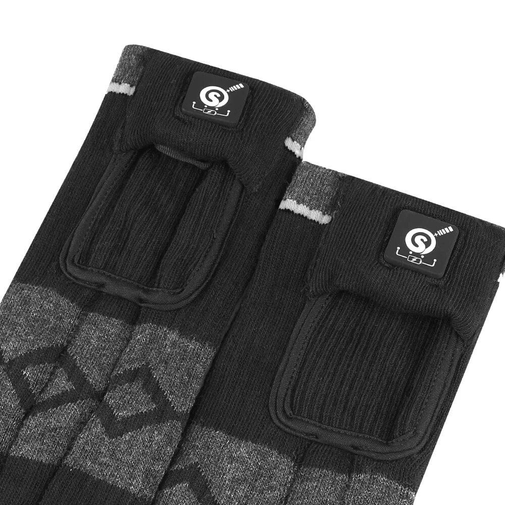 Close-up of men's thermal socks featuring cushioned soles, moisture-wicking fabric, and stylish gray and black patterns for comfortable everyday wear and excellent foot health.