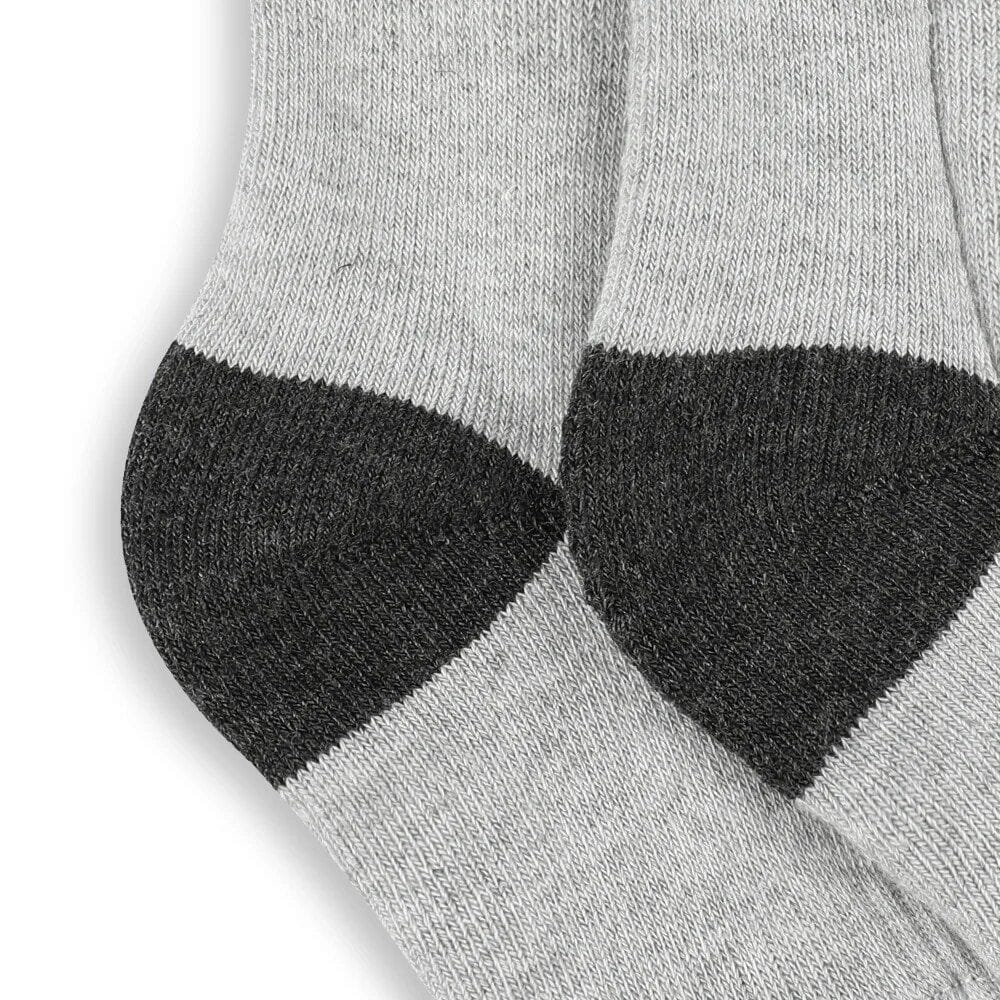 Comfortable men's socks with reinforced heels and toes, perfect for daily wear and active lifestyles.