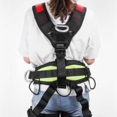 Safe and secure safety harness for fall prevention, ideal for construction, roofing, and industrial work settings. Durable, adjustable, and comfortable for all-day wear.