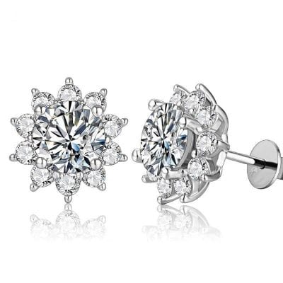 Luxury diamond flower stud earrings for women, featuring sparkling round-cut diamonds in a floral design, perfect for special occasions and daily elegance.