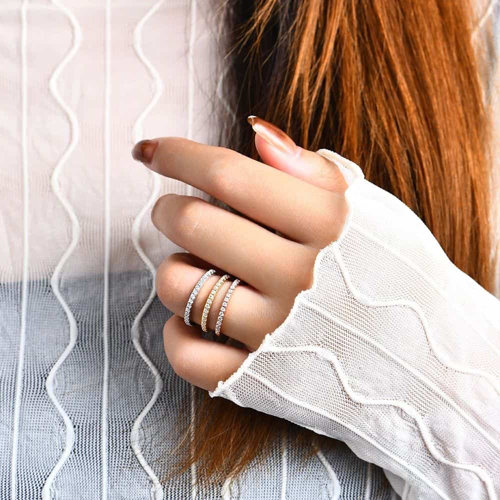 High-quality optometry store showcasing trendy glasses, stylish eyewear, and eye care products at Monalisa Medical Store. Perfect destination for fashionable and functional eye health solutions.