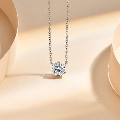Stunning diamond pendant necklace featured on Monalisa Medical's Monalisa Store, perfect for special occasions and elegant jewelry collections. High-quality craftsmanship and sparkling design.