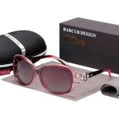 Stylish pink sunglasses with UV protection, ideal for fashion and sun safety. Includes a protective case and packaging for travel and gift-giving. High-quality optics and trendy design.