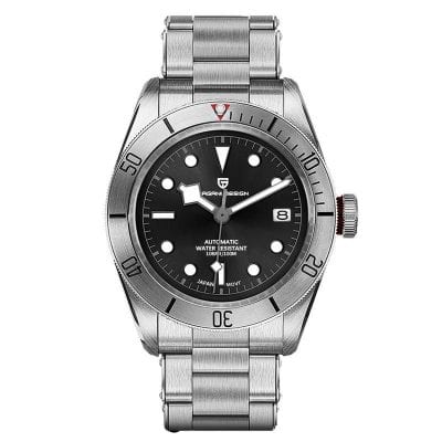 High-quality men's diving watch with stainless steel band, black dial, and water resistance up to 100 meters. Perfect for stylish, durable, and precise timekeeping.