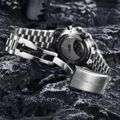 High-quality stainless steel men's wristwatch featuring chronograph and water-resistant design, perfect for stylish and functional accessory needs.
