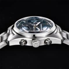 High-quality men’s luxury wristwatch with chronograph and stainless steel bracelet, ideal for sophisticated style and accurate timekeeping.