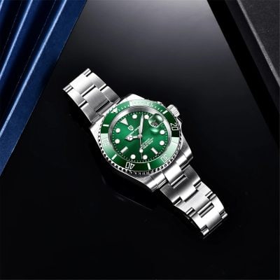 High-quality stainless steel watch featuring a vibrant green dial, diving bezel, and precision automatic movement for optimal performance.