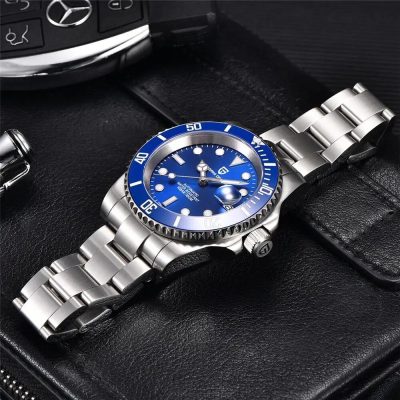 High-quality luxury dive watch with a striking blue dial and stainless steel band, perfect for watch enthusiasts. Shop the latest in premium watches at Monalisa Store.