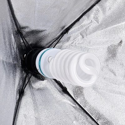 Energy-efficient portable reflector lamp used for professional photography lighting and studio setups. Suitable for portrait and product photography with adjustable settings.