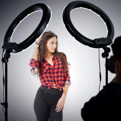 High-quality professional lighting for photography and beauty salons, ideal for creating perfect makeup and portrait photos, enhancing skin tone and details.