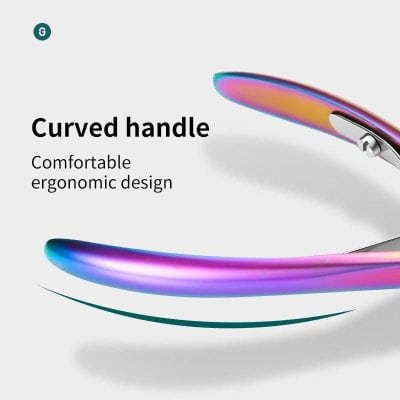 Elegant curved handle sunglasses with ergonomic design for comfortable fit. Perfect for fashionable eye protection and enhancing your look.