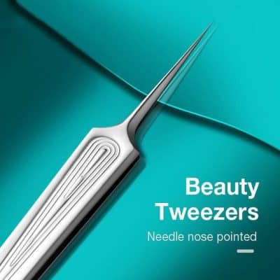 High-quality needle nose tweezers ideal for beauty, skincare, and optical use, featuring a pointed tip for precise handling, perfect for professional and personal cosmetic applications.
