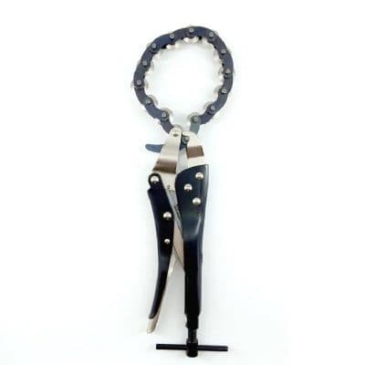 Eye fixation device for ophthalmology procedures and eye alignment.