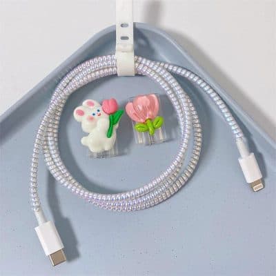 Decorative bunny and flower-shaped tech accessories with LED light cables for a charming look. Perfect for smartphone or tablet decoration, available at Monalisa Store.