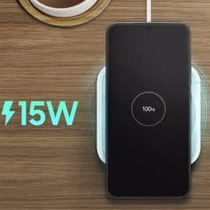 Wireless charging for smartphones with 15W fast charge, compatible with various devices, quick and efficient power transfer.