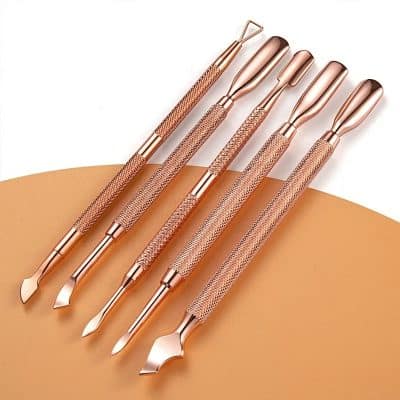 Precision extraction tools for cosmetic and aesthetic procedures, featuring rose gold handles for optimal grip and durability. Perfect for professional use in skincare and beauty treatments.