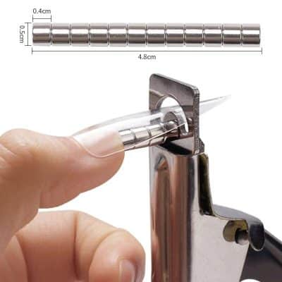 High-quality microblading tool bar with precision tips for permanent makeup and eyebrow threading. Made of stainless steel, 4.8cm long, with 0.5cm diameter for professional cosmetic procedures.