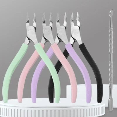 High-quality precision tweezers for eyelash extension applications, featuring multi-colored handles for easy identification. Perfect for professional eyelash technicians.