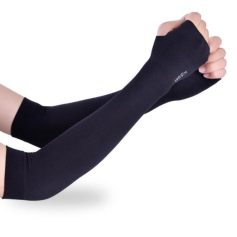 Black UV protection arm sleeves for sun protection and sports performance, ideal for outdoor activities, running, and cycling. Light, breathable, and easy to wear.