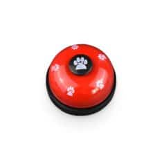 A pet hair removal brush with paw print design for effective cleaning of pet fur from clothing and furniture. Compact, easy to use, perfect for pet owners and dog lovers.