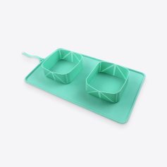 Stylish teal plastic food storage containers with matching tray, ideal for kitchen organization, meal prep, and airtight food storage solutions.